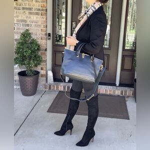 Authentic CHLOE BAILEY leather bag- BEAUTIFUL 🌹🌹